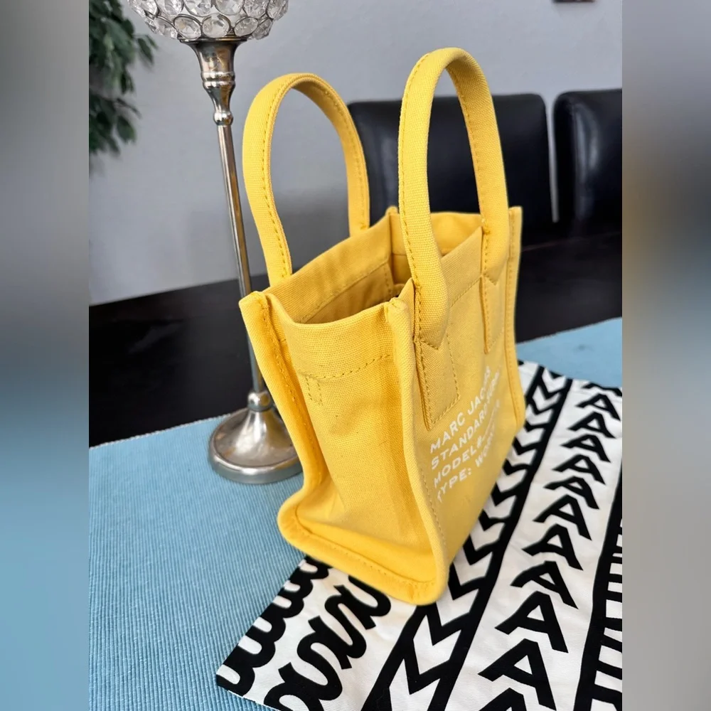 Marc Jacobs Small Canvas Standard Supply Tote in yellow. - Picture 2 of 7